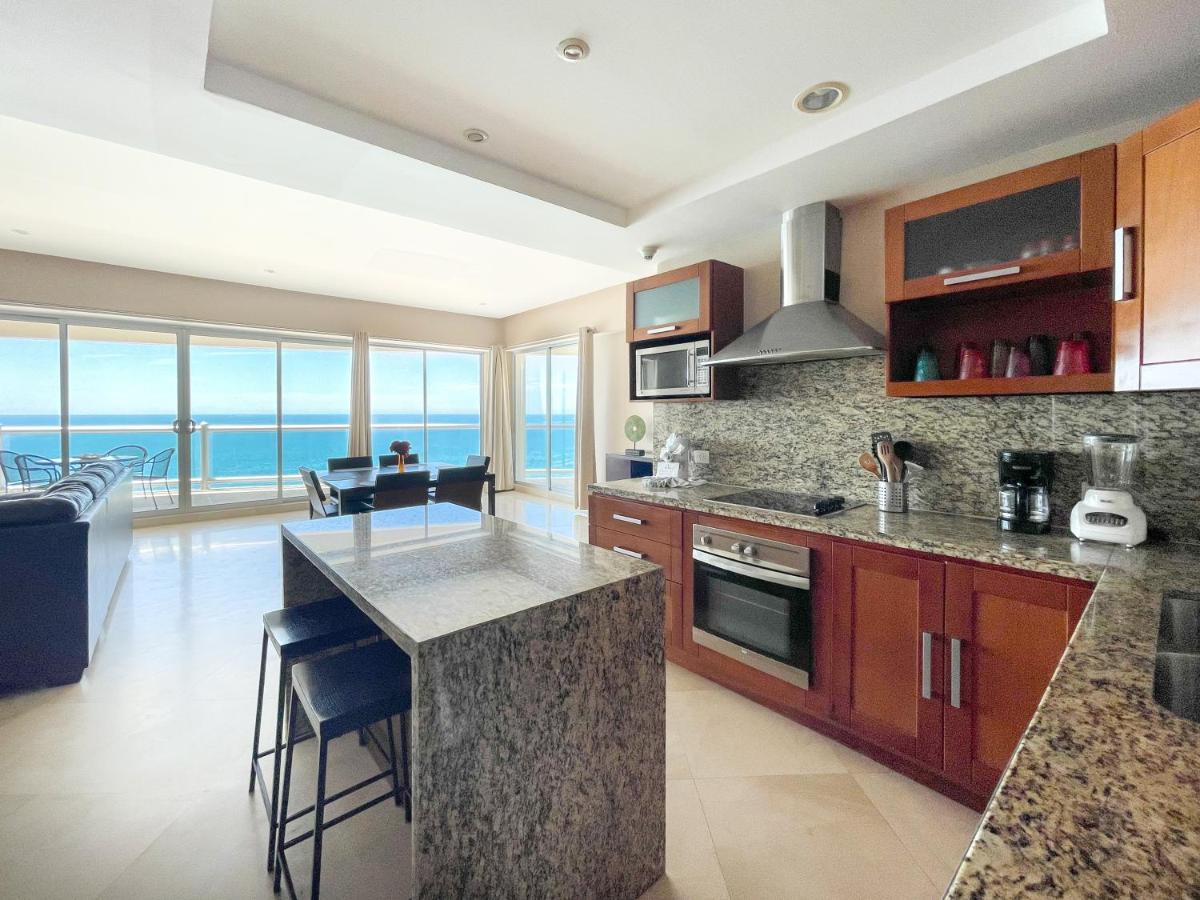 Luxurious Ocean Front Condo Пуэрто-Пеньяско Экстерьер фото